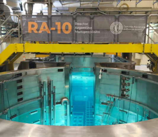 Por falta de fondos, el Gobierno paraliza el proyecto argentino de enriquecimiento de uranio por láser